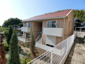 シャーメゾン空港南　Ａ棟　＊＊