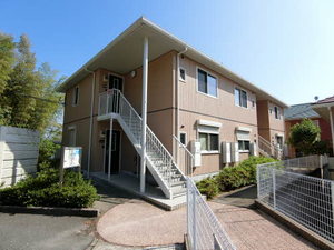 シャーメゾン空港南　Ｃ棟　＊＊