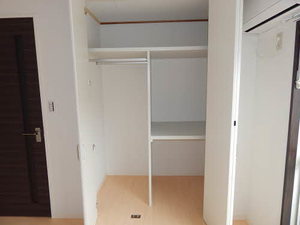 カーサ中の館　Ｃ棟　＊＊ C0201号-8