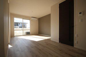 ファミール二島　Ａ棟　＊＊ A0202号-2