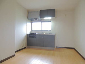 クレール新春日　Ｂ棟　＊＊ B0201号-3