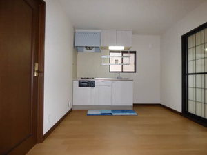 クレール新春日　Ｃ棟　＊＊ C0202号-4