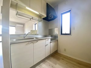 ディアス曽根 B棟 ** B0201号-3