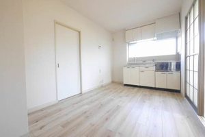 フィールドコート本城 D棟 D0102号-1