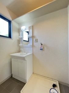 サンコート花山手 B棟 * B0102号-6