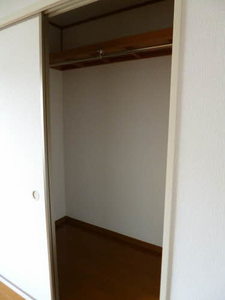 ファミール関　Ｅ棟 E0211号-8