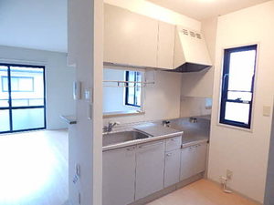 ラフィネ・香嵐　Ｄ棟　＊ D0201号-2