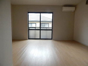 ラフィネ・香嵐　Ｄ棟　＊ D0201号-3