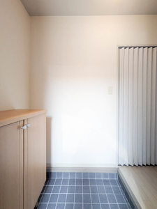 モダニティ八分字　Ｂ棟　＊＊ B0102号-11