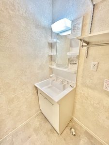 ストロベリーⅡ A棟 ** A0101号-5