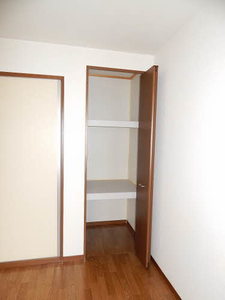 ストロベリーⅡ　Ａ棟　＊＊ A0201号-5