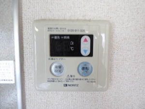 ストロベリーⅡ　Ｂ棟　＊＊ B0201号-8