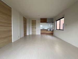 ディアスウエスト　Ｂ棟　＊＊ B0101号-1