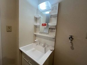 ディアスウエスト　Ｂ棟　＊＊ B0101号-4