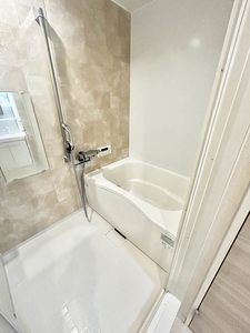 サンフラッツ　Ｂ棟　＊＊ B0101号-8