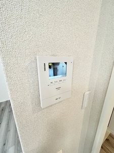 サンフラッツ　Ｂ棟　＊＊ B0101号-10