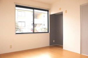 グリーンパーク’９６　Ｂ棟　＊ B0101号-12