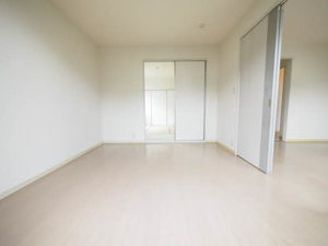 ＡＸＩＳ桑野Ⅲ　Ｂ棟　＊＊ B0101号-10