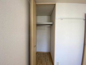 ウィステリア中曽根 Ⅱ ** A0202号-8