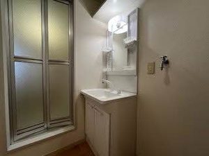 ディアスイースト　Ａ棟　＊ A0102号-5