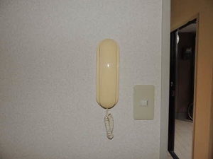 ベルハイツ　Ｂ棟　＊＊ B0101号-8