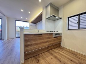 バリュージュ・シオン　Ｃ棟　＊ C0102号-2