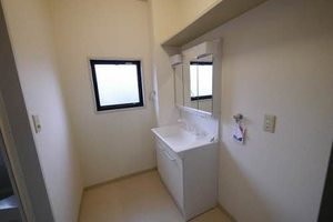 ファースト・ディアス T棟 ** T0202号-8