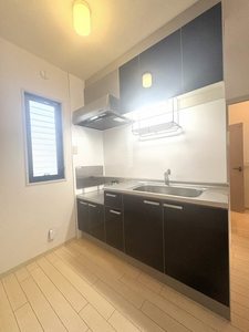 アヴェニール・アージュ　Ｄ棟　＊＊ D0201号-3