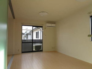 リジェール尾倉パートⅡ　Ｂ棟　＊ B0202号-2