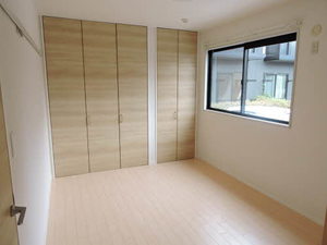 リジェール尾倉パートⅡ　Ｅ棟　＊ E0102号-4