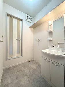 グローブ・たかの　Ｂ棟　＊＊ B0102号-5