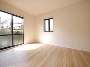 グローブ・たかの　Ｃ棟　＊＊ C0102号-8