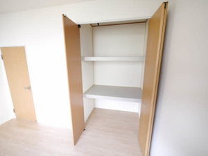 グローブ・たかの　Ｃ棟　＊＊ C0102号-10