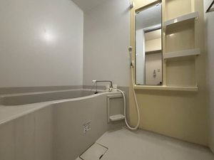 ファミール２１　＊＊ A0101号-4