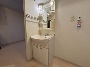 ファミール２１　＊＊ A0101号-5