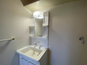 パットターンヒルズⅡ B棟 B0101号-5