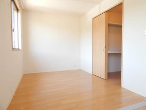 レジェンド　Ⅰ棟　＊＊ A0202号-8