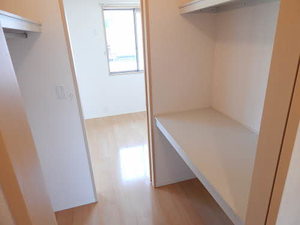 レジェンド　Ⅰ棟　＊＊ A0202号-9