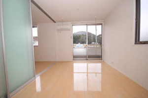 レジェンド Ⅱ棟 ** B0201号-2