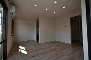 フレグランス高平　Ｃ棟　＊＊ C0201号-2