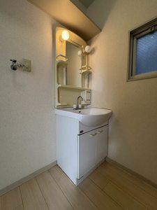 カーサディアス　＊＊ A0101号-5