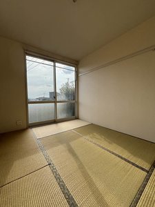 カーサディアス　＊＊ A0101号-8