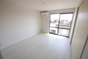 サープラス若久 B棟 ** B0201号-2