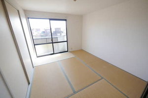 サープラス若久 B棟 ** B0201号-5