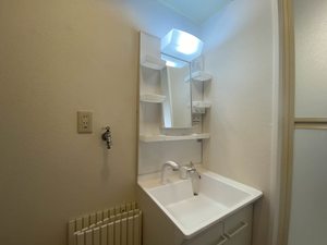 インフィオーレ芦田　Ｂ棟　＊＊ B0201号-5