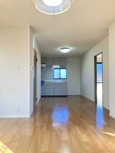 ハイラーク甘木 E棟 ** E0202号-2