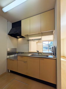 サンビレッジ松原　＊＊ A0101号-3