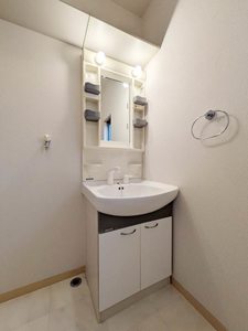 サンビレッジ松原　＊＊ A0203号-8