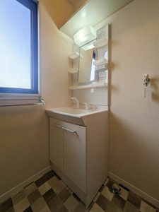 プリムヴェール　Ｃ棟　＊＊ C0101号-7