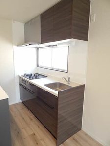 リビングウィン　＊＊ A0201号-4